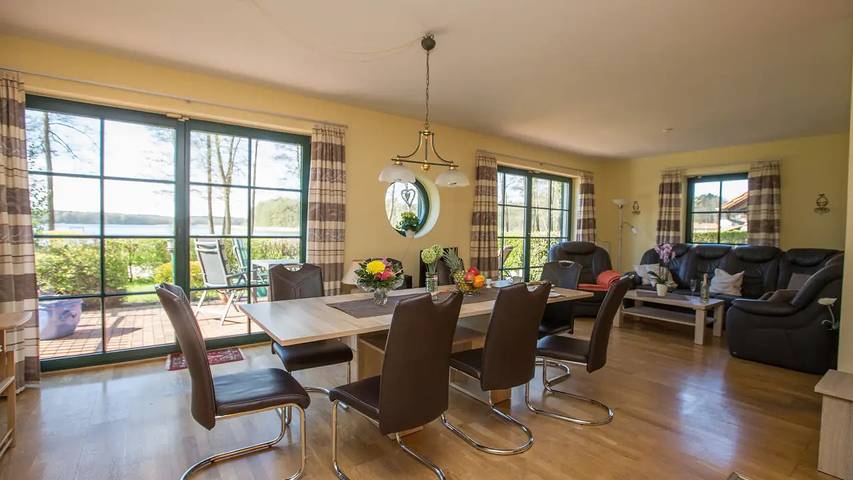 Ferienhaus für 8 Personen, mit Terrasse und Garten sowie Sauna in Jabel - 3
