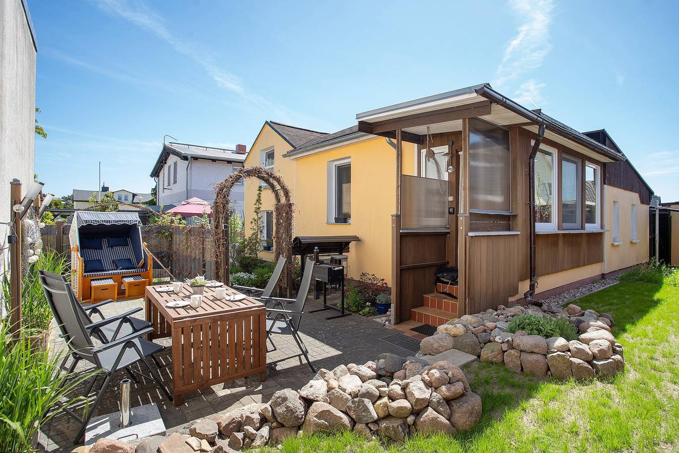 Ganze Wohnung, Ferienwohnung 'Mien Lüttes Glück' mit privater Terrasse, privatem Garten und Wlan in Zempin, Usedomer Norden