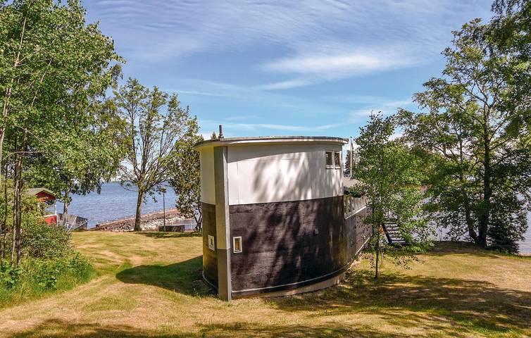 Ferienhaus für 6 Personen, mit Sauna und Terrasse sowie Seeblick und Garten, mit Haustier in Gullspang - 2