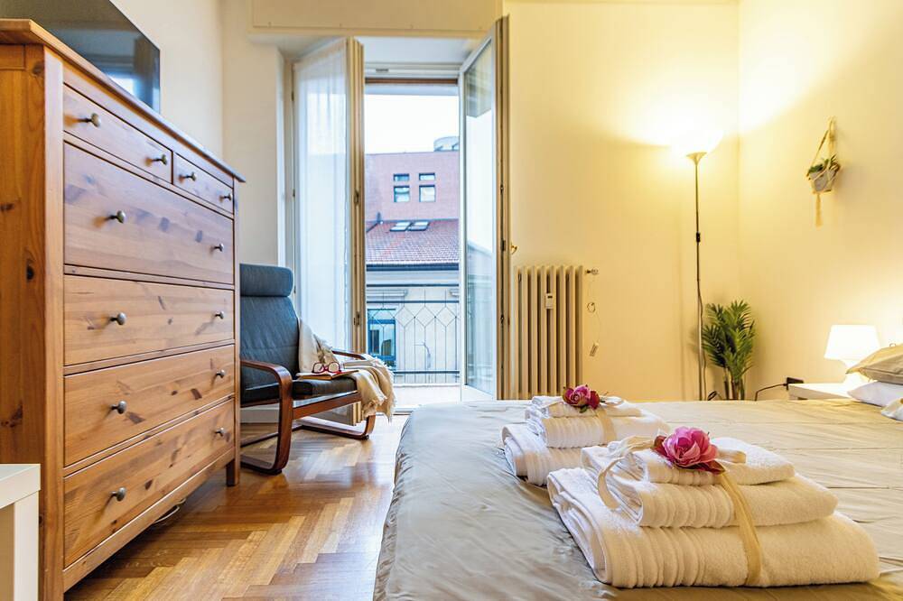 Entire apartment, [varese Centro] Viva Apartment - Free Wifi in Varese, Varese Province
