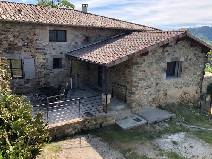 Ferienhaus für 6 Personen, mit Balkon und Garten in Rhone-Alpes