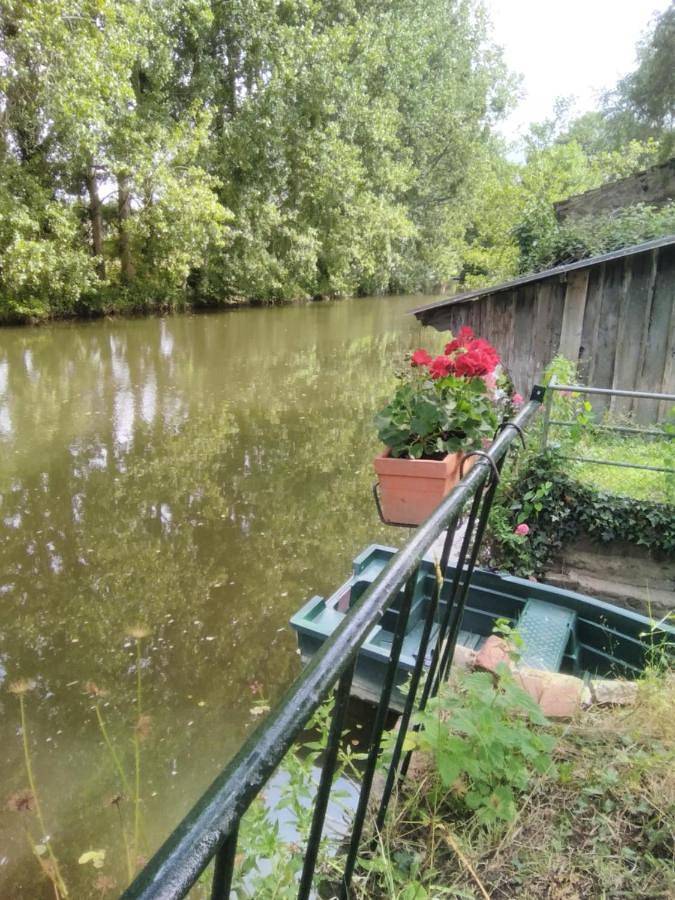 Location de vacances pour 4 personnes, avec jardin et vue dans Putanges-le-Lac - 2