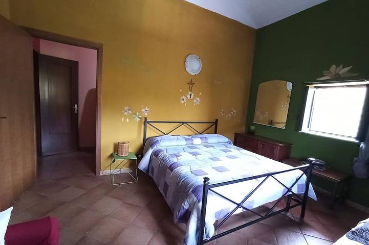 Location de vacances pour 5 personnes, avec balcon et jardin, animaux acceptés à Piedimonte Etneo - 4