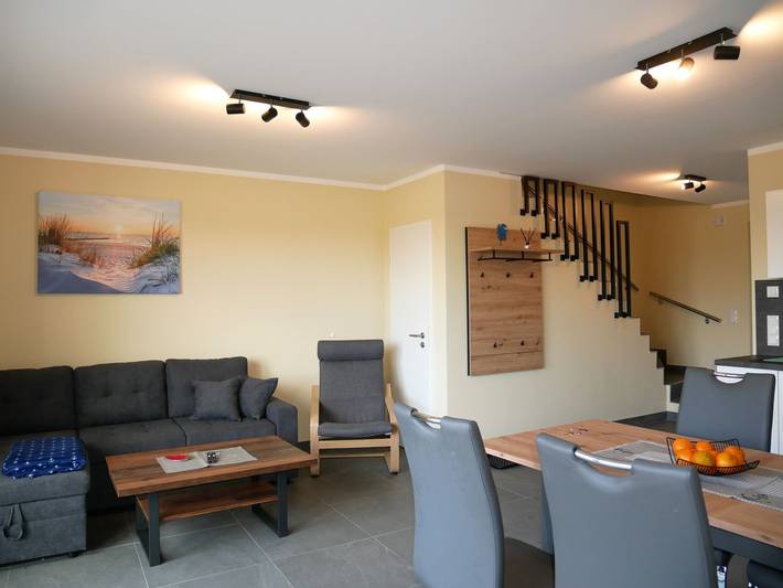 Ferienwohnung mit Meerblick für 4 Personen, mit Terrasse und Garten