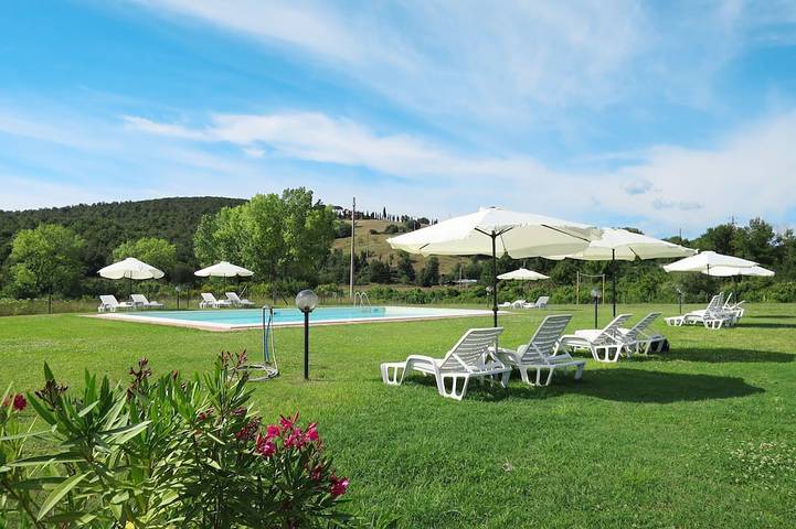 Apartamento de vacaciones para 4 personas, con piscina y jardín, Se admiten mascotas - 1