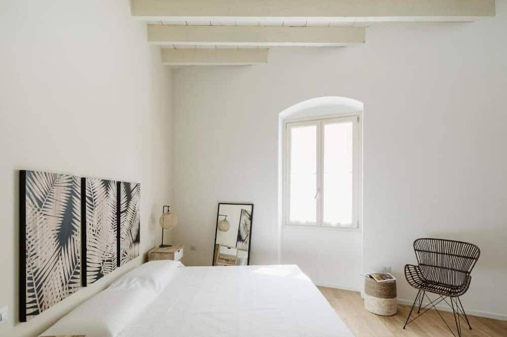 Entire apartment, Bassamarea - A surprise in the center of Carloforte in Carloforte, Carbonia-Iglesias Province