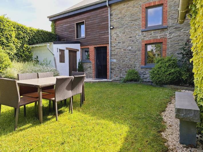 Location de vacances pour 6 personnes, avec vue et jardin dans Beausaint - 3