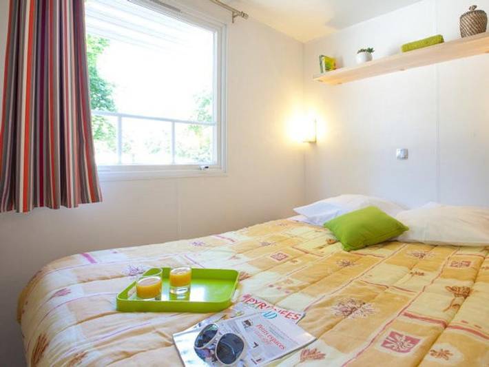 Mobil home pour 6 personnes, avec bassin pour enfant à Saint-Julien-des-Landes - 4