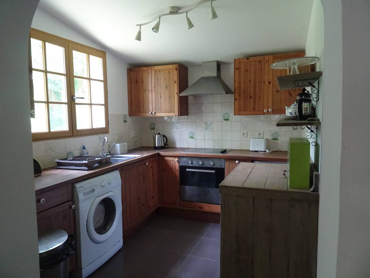 Ferienhaus „Gîte De La Cascade“ mit privatem Pool, Garten und Wlan in Lesparre-Médoc, Regionaler Naturpark Médoc