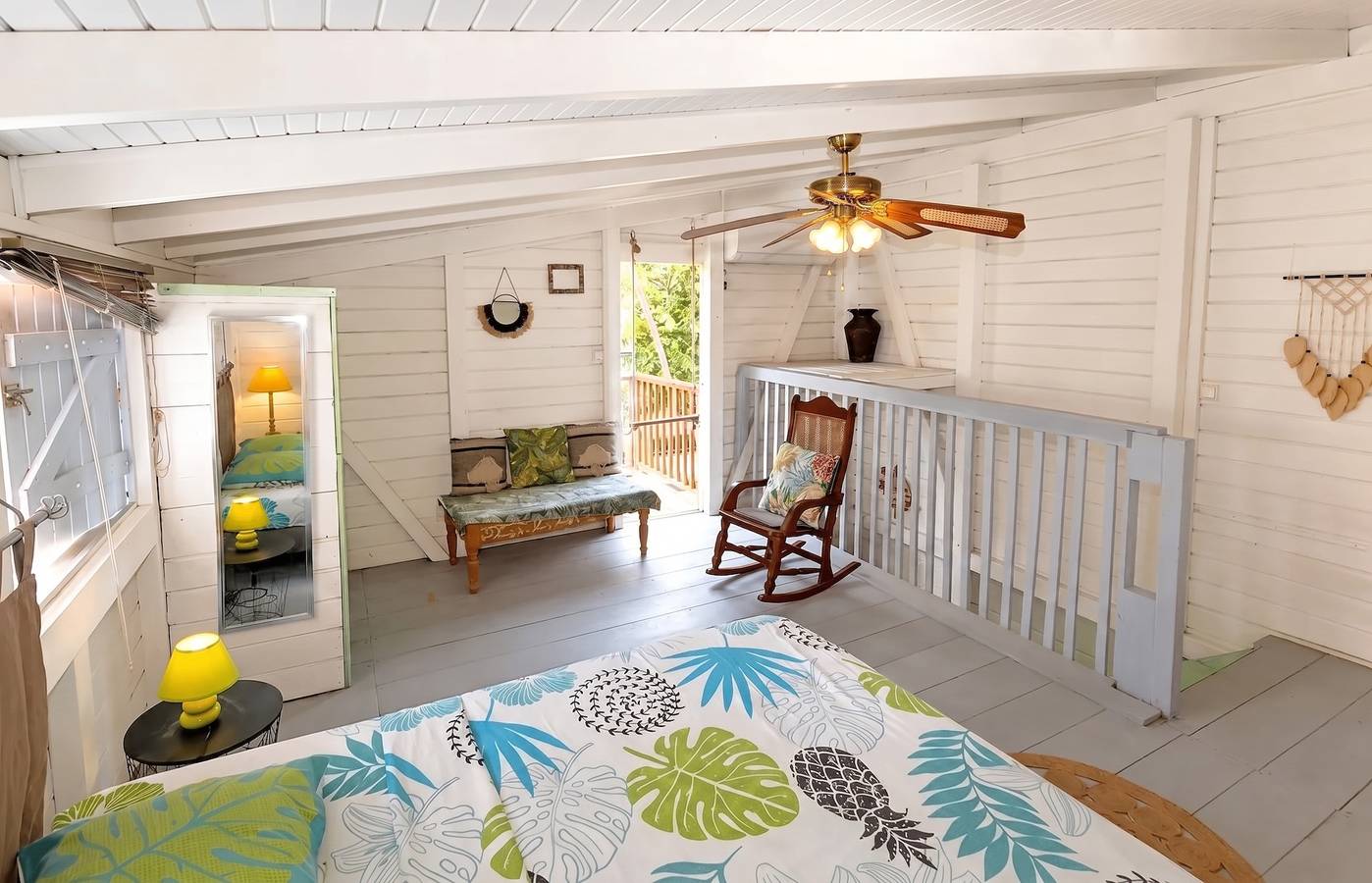 Appartement entier, Appartement cosy au Carbet avec balcon et vue sur mer - 70 m² in Le Carbet, Martinique