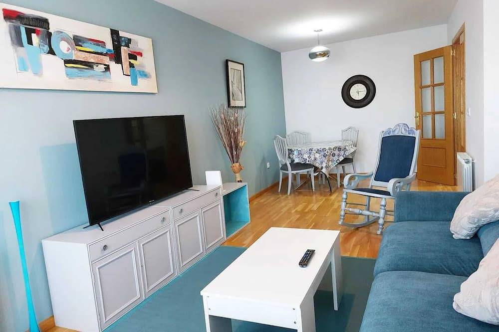 Entire apartment, Homerez - Cozy Apartment Ponferrada, Parking in Ponferrada, El Bierzo