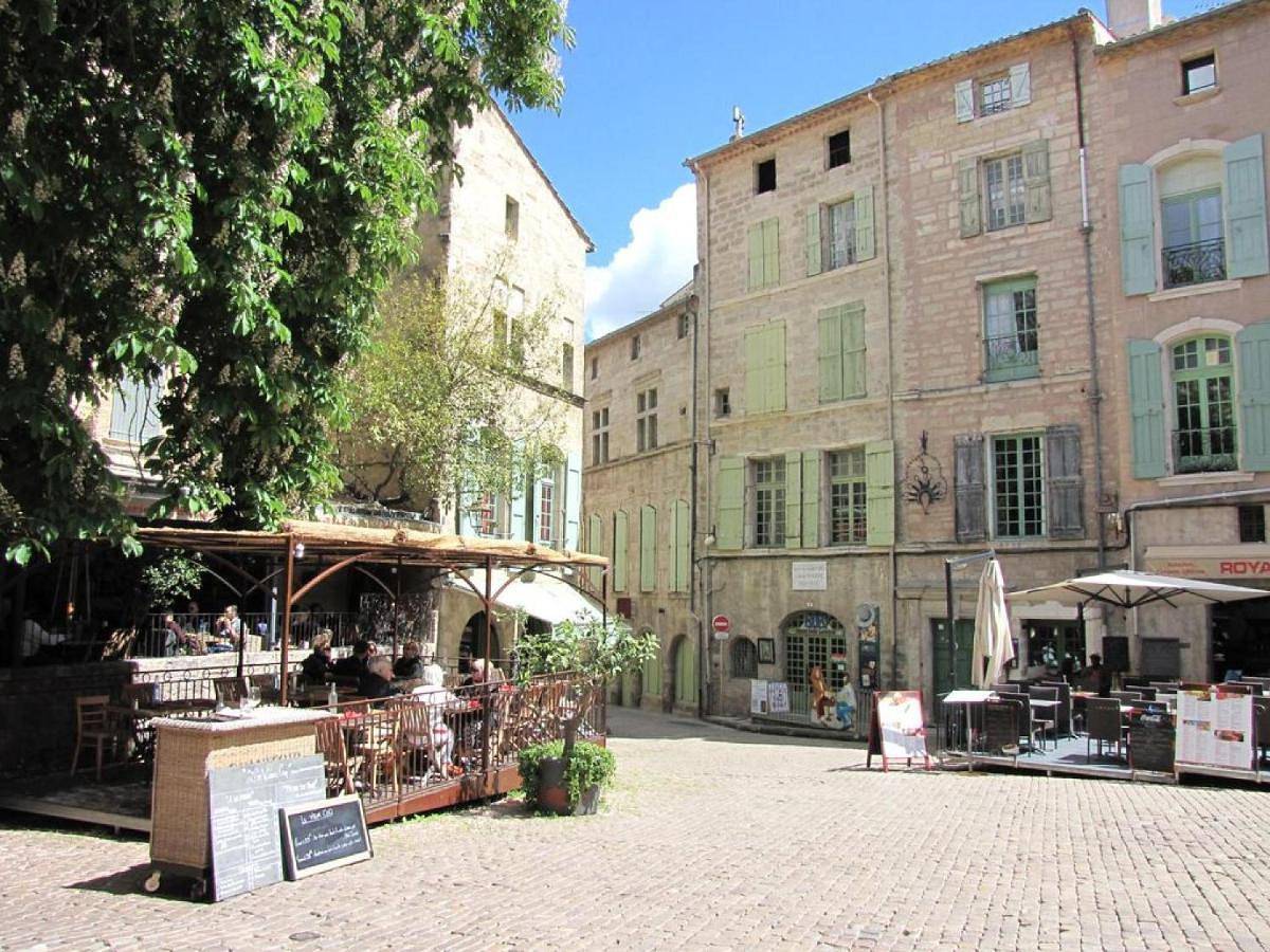 Apartment in Pézenas, Côte d'Améthyste