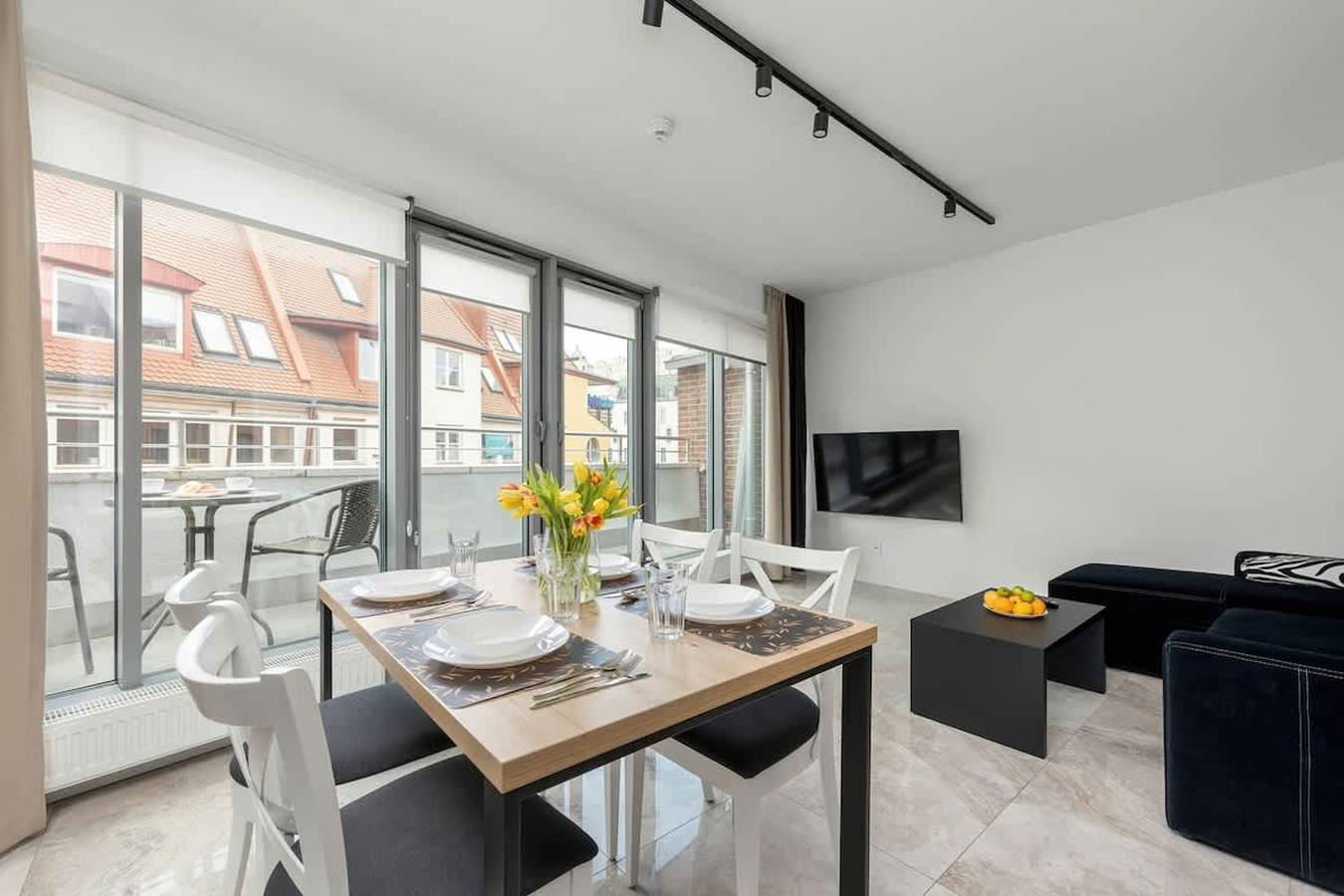 Entire apartment, Wielka Odrza ska 17 Apartment Balcony in Szczecin, Polish Baltic Sea