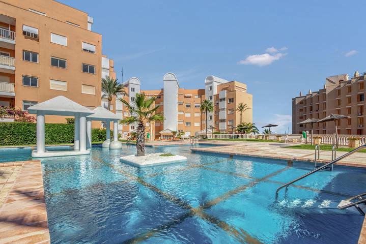 Beachfront Penthouse 'Jávea Beachfront Penthouse' with Sea Views in Playa del Arenal, Jávea