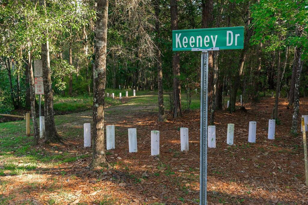 Log Cabin for 2 Guests in Alabama Gulf Coast, Mobile Bay