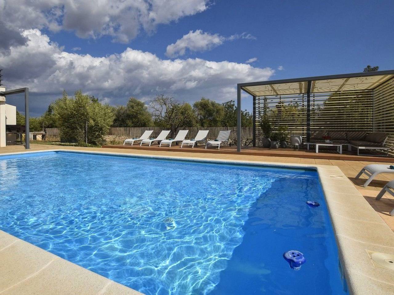 Wunderschönes Ferienhaus in Binissalem mit Privatem Pool in Binisalem, Interior de Mallorca