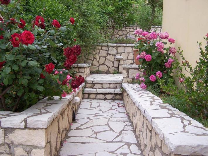 Villa pour 6 personnes, avec vue ainsi que piscine et jardin à Ithaque - 4