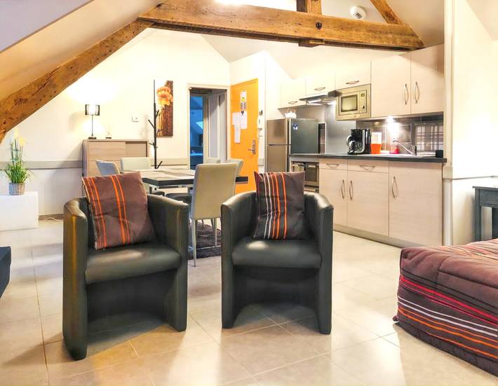 Gîte pour 4 personnes, avec terrasse à La Ferrière-aux-Étangs