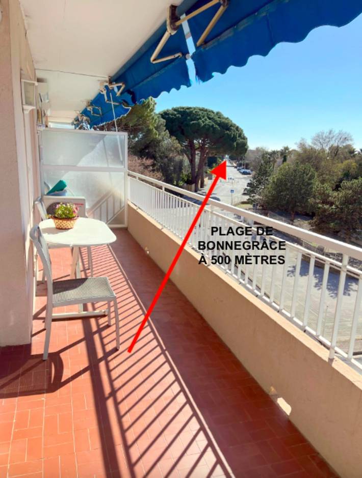 Appartement entier, Appartement T3 avec balcon proche de la mer in Six-Fours-les-Plages, Côte méditerranéenne (France)