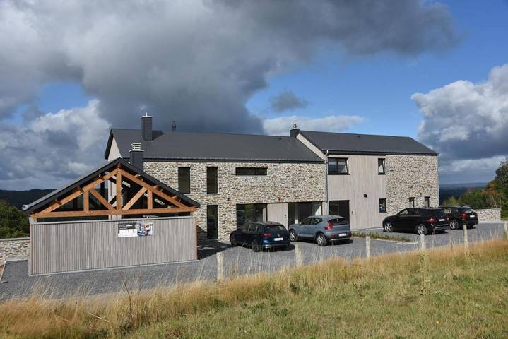 Location de vacances pour 10 personnes, avec piscine et jardin ainsi que vue et sauna à Rochehaut - 4