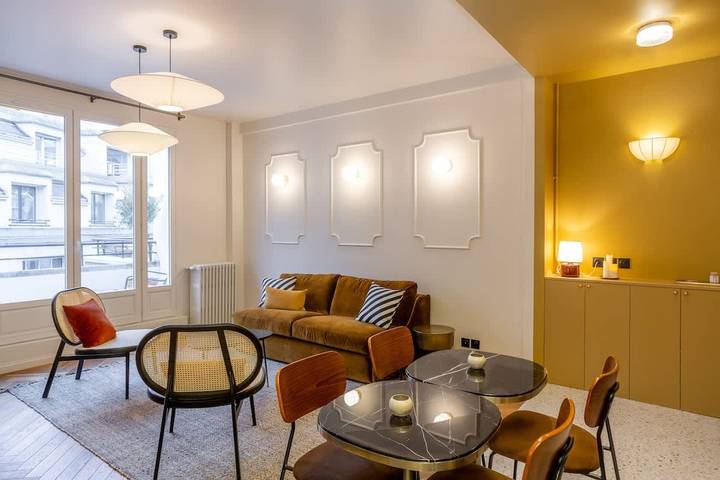 Gîte pour 4 personnes, avec terrasse dans Musée Grévin - 3