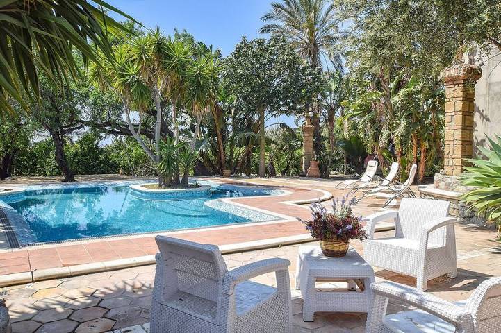 Casa de vacaciones para 12 personas, con terraza, Se admiten mascotas - 1