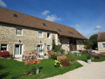 Chambre d’hôte pour 4 personnes, avec jardin à Virey-le-Grand