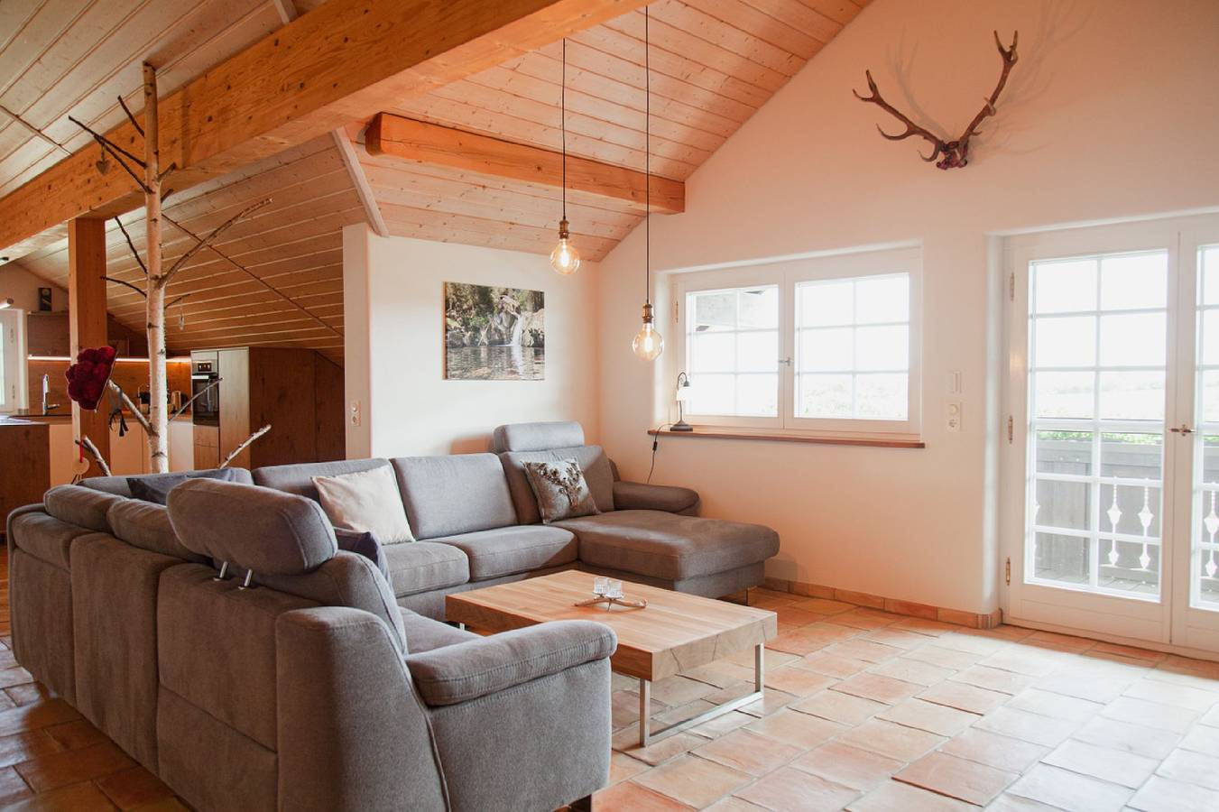 Ganze Wohnung, Ferienwohnung 'Hirsch-Lounge' mit Bergblick, Balkon und Wi-Fi in Höchenschwand, Südschwarzwald