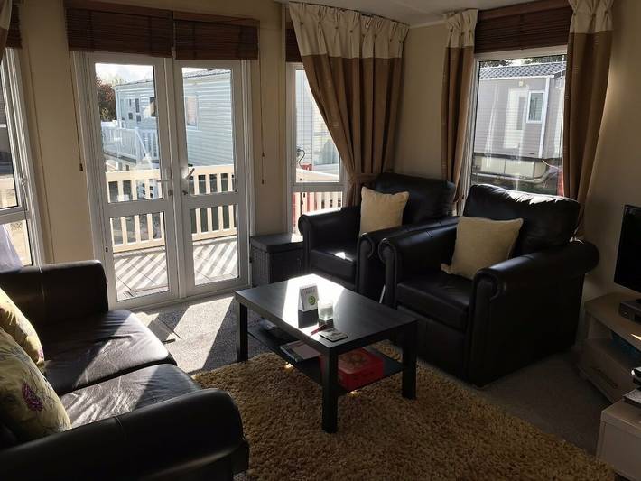 Glamping for 4 people, with garden, with pets in Warwickshire