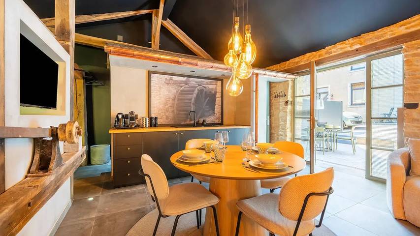 Location de vacances pour 3 personnes, avec sauna ainsi que jacuzzi et terrasse, animaux acceptés dans Virton - 2
