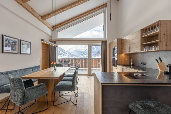 Ferienwohnung für 8 Personen, mit Balkon und Sauna