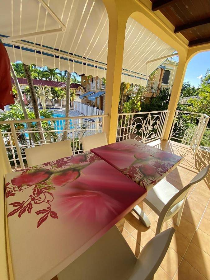 Apartamento de vacaciones para 6 personas, con balcón y piscina - 1