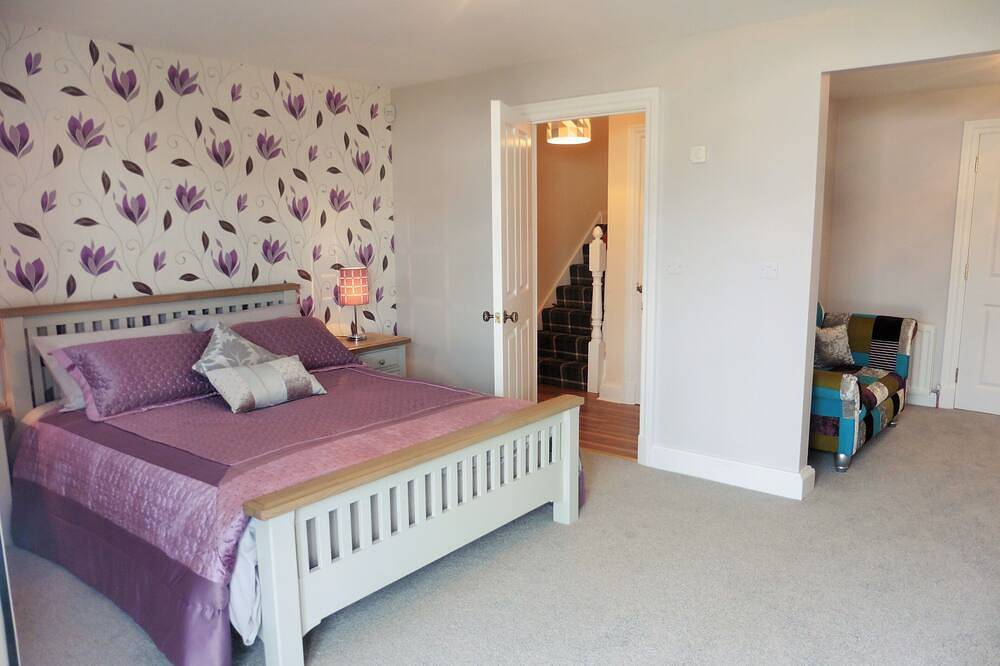 Ben-Ry Cottage, Luxury Accomodation with Magnificient River Views over Bushmills in Bushmills, County Antrim