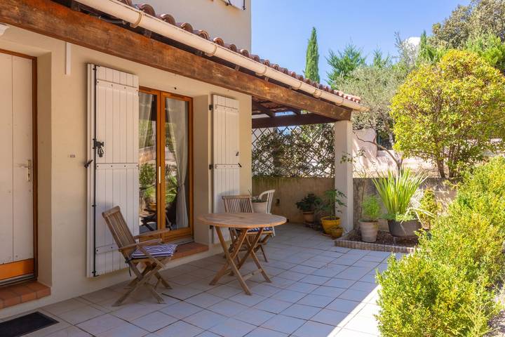 Villa "Charmant Village" per 6 persone con piscina privata e Wi-Fi in Brue-Auriac, Brignoles e dintorni