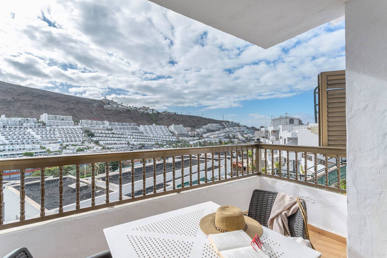 Apartamento entero, Apartamento Cumana 2 with terrace in Mogán, Gran Canaria Sur