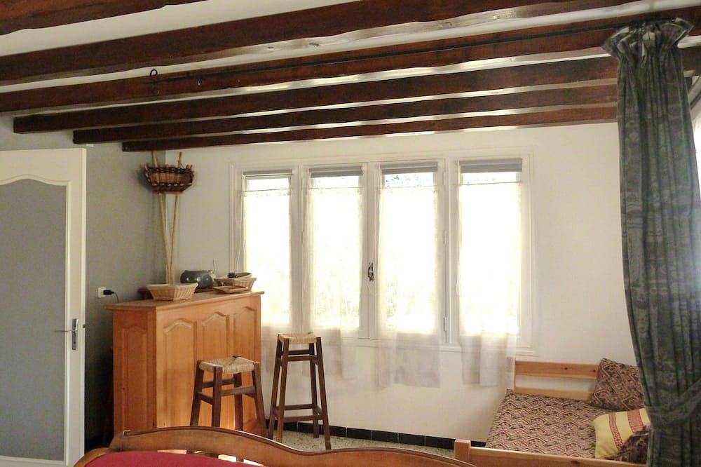 Appartement entier, Proximite Mont Ventoux , appartement dans maison in Mazan, Parc naturel régional du Mont-Ventoux