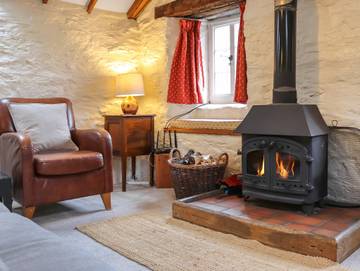Log Cabin for 2 People in Rhydlanfair, Conwy region, Photo 2