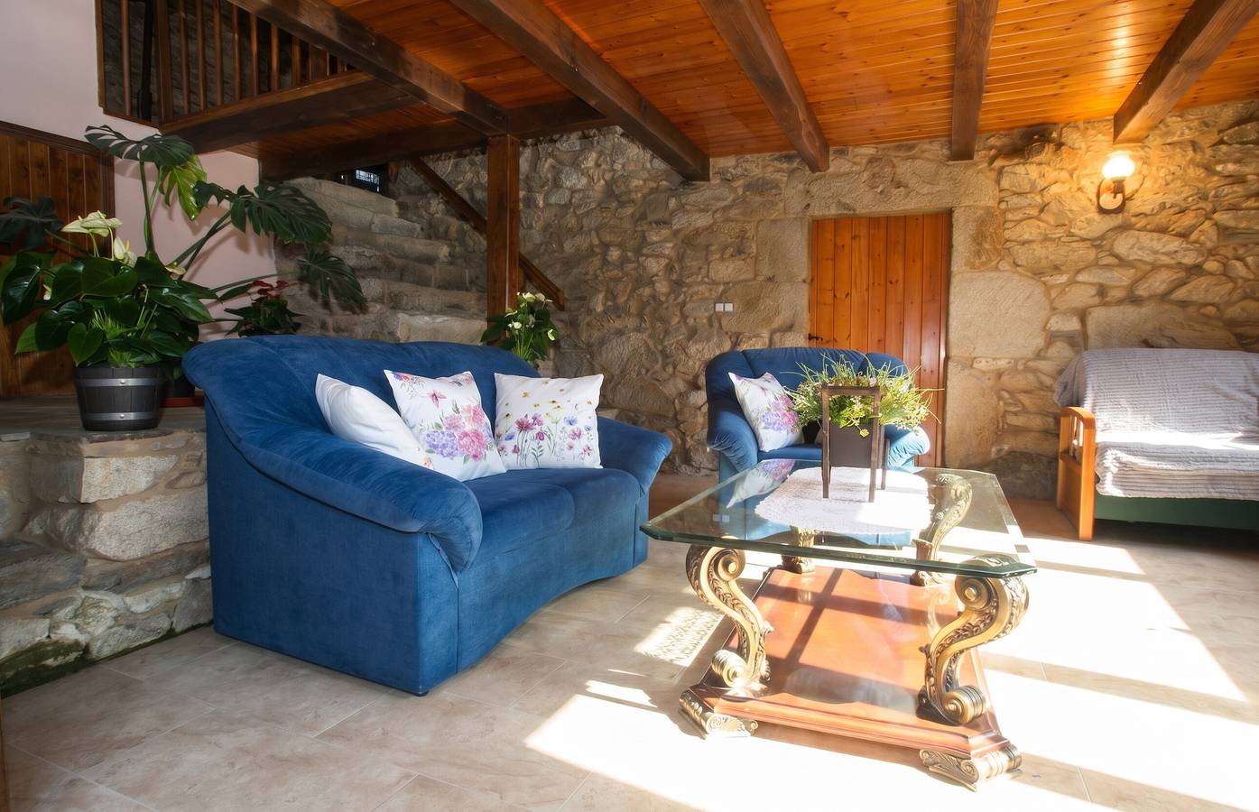 Acogedora Casa en Paradela con Bbq incluido in Paradela (desambiguación), Reserva da Biosfera Ribeira Sacra e Serras do Oribio e Courel