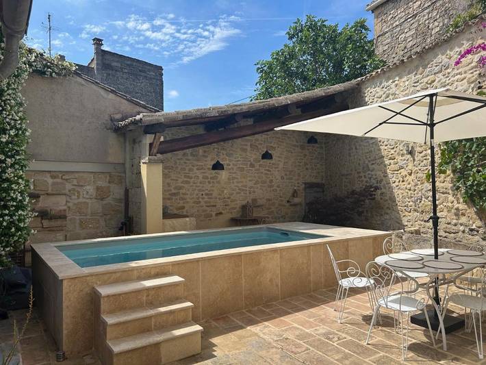Appartement de vacances pour 3 personnes, avec piscine et terrasse