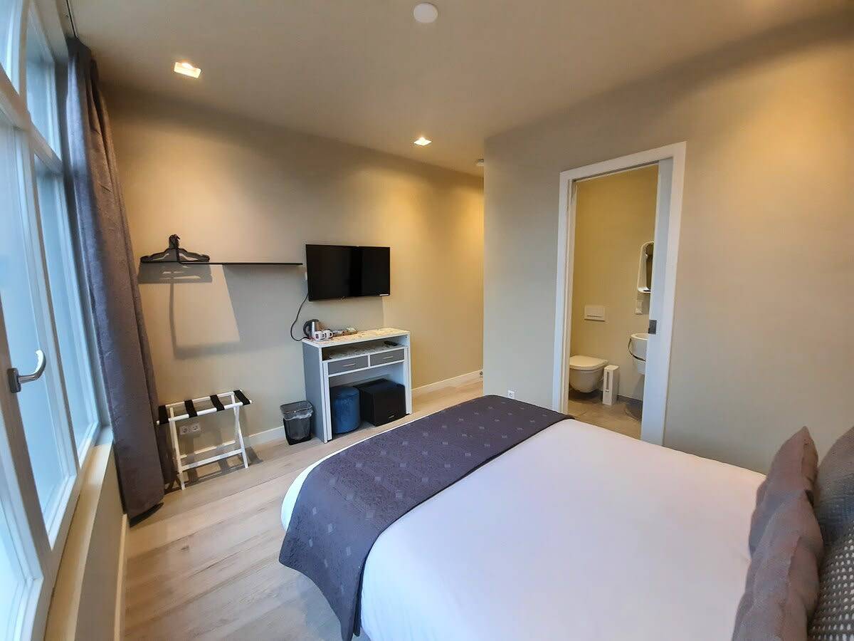 Apartamento entero, Roomwest Double with ensuite bathroom in Amsterdam Oud-West, Costa Holandesa