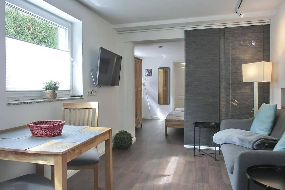 Ganze Wohnung, Nur ca. 300 m bis zum feinen Sandstrand nah an Warnemünde in Markgrafenheide. in Markgrafenheide, Rostock