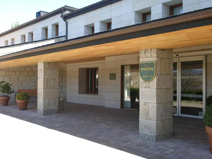 Hotel für 10 Personen, mit Garten und Terrasse - 1