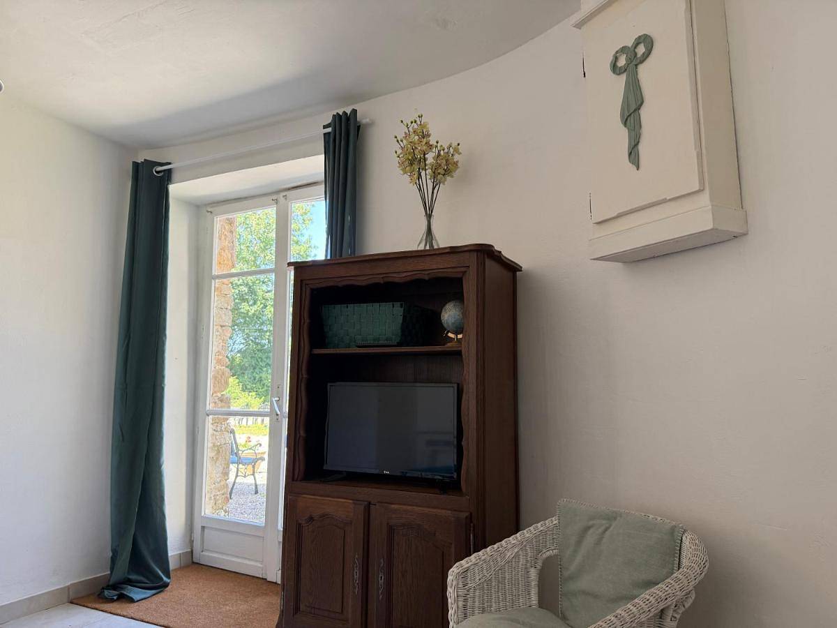 Orchid Cottage in Gorges, Région de Coutances