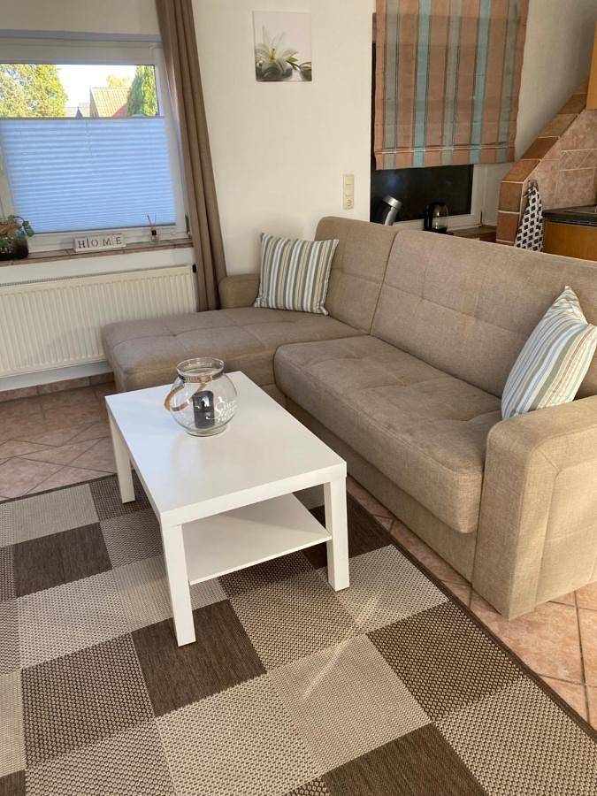 Ferienwohnung für 4 Personen, mit Balkon und Terrasse in Oldenburg - 2