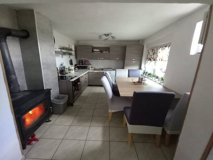 Ferienhaus für 8 Personen, mit Terrasse und Pool, mit Haustier