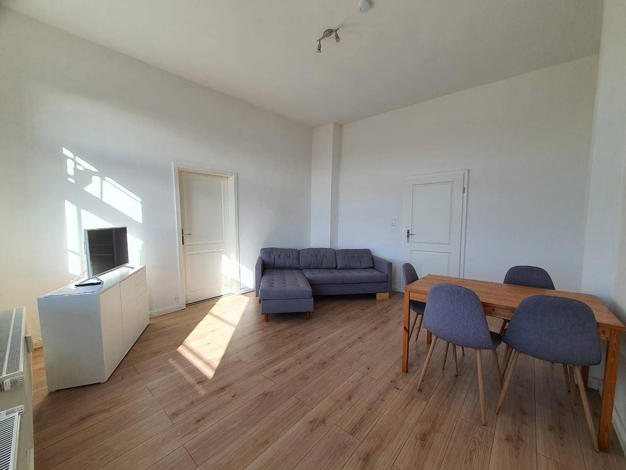 Ganze Ferienwohnung, Schwan (1-5 Personen) in Brunsbüttel, Nord-Ostsee-Kanal
