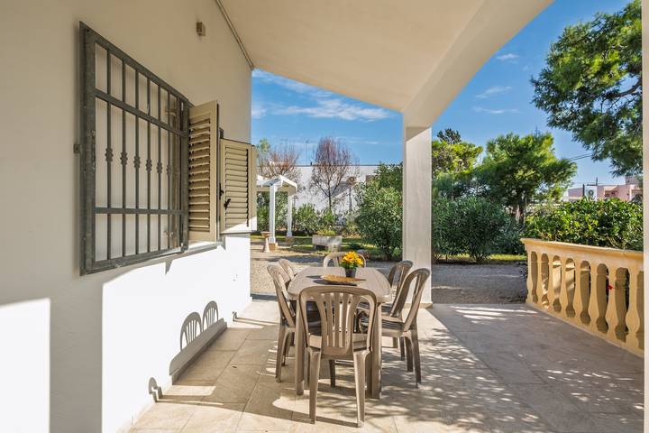Casa Vacanze 'Aurea Retreat Lux' con Giardino Privato, Wi-Fi e Aria Condizionata in Porto Cesareo, Golfo di Taranto