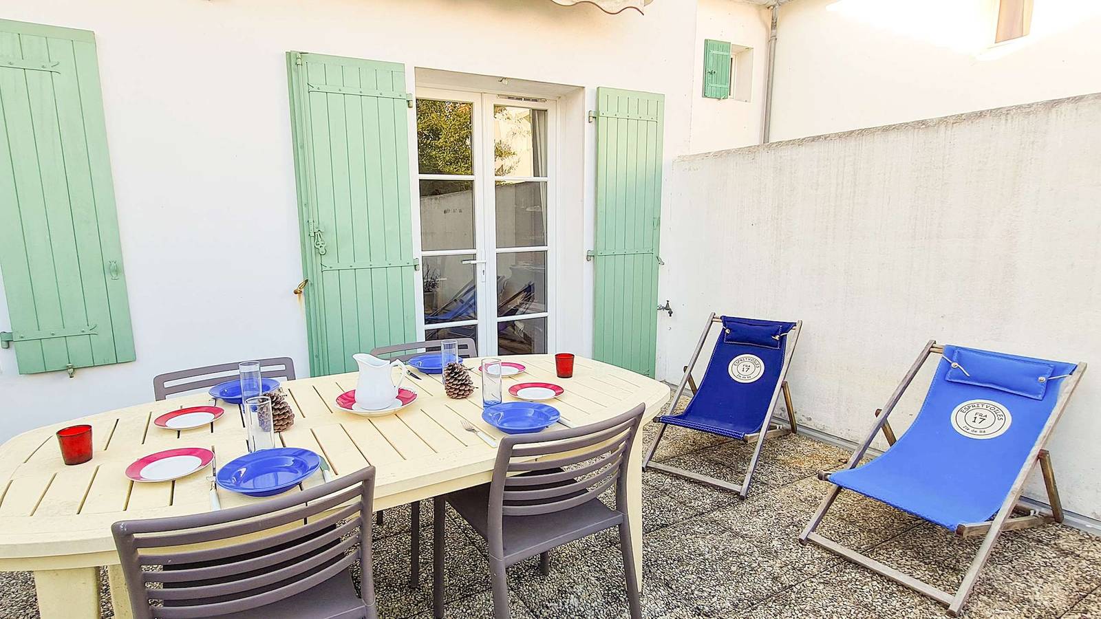 Apartamento vacacional entero, House close to the port of Saint Martin de Ré in Saint-Martin-de-Ré, Isla de Ré
