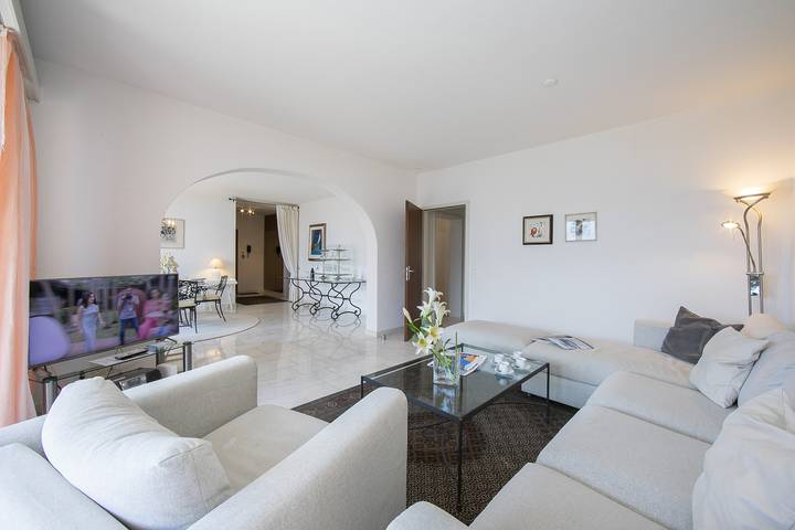 Gîte pour 4 personnes, avec piscine ainsi que balcon et vue sur le lac à Locarno - 4