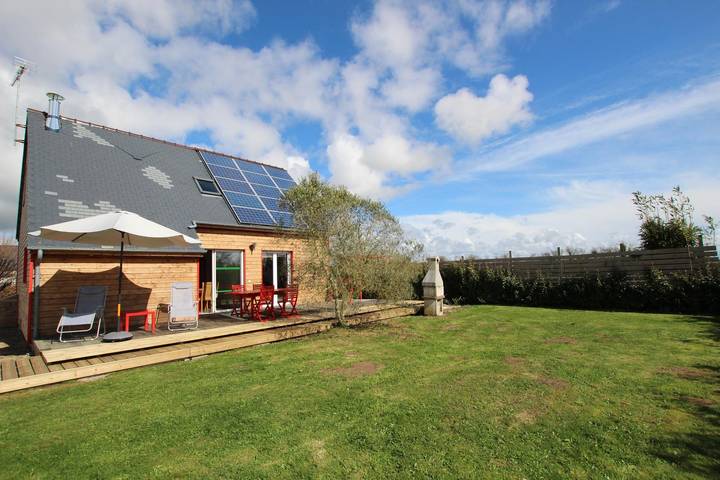 Gîte pour 6 personnes, avec jardin et terrasse